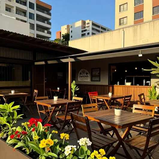 Bender Beer Garden: O Refúgio Perfeito para os Amantes de Cerveja