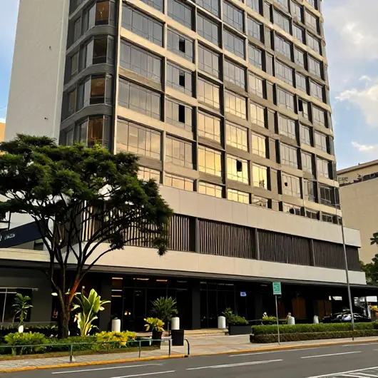 Descubra o Colossi Hotel