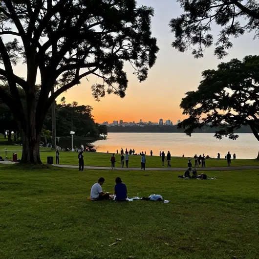 Descubra o Parque do Pontal em Porto Alegre: Natureza e Lazer à Beira do Guaíba