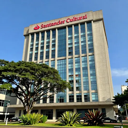 Descubra o Santander Cultural