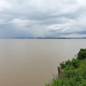 Guaíba chega à cota de atenção em Porto Alegre e nível pode aumentar nos próximos dias, diz Defesa Civil