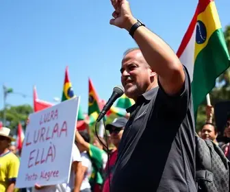 ato em apoio a Lula